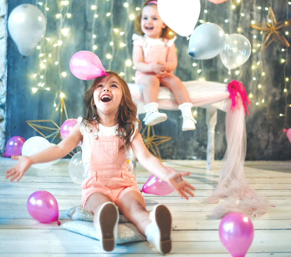 Winter Birthday Party Ideas for Kids - PlumPolkaDot Winter Birthday Party Ideas for Kids - PlumPolkaDot
