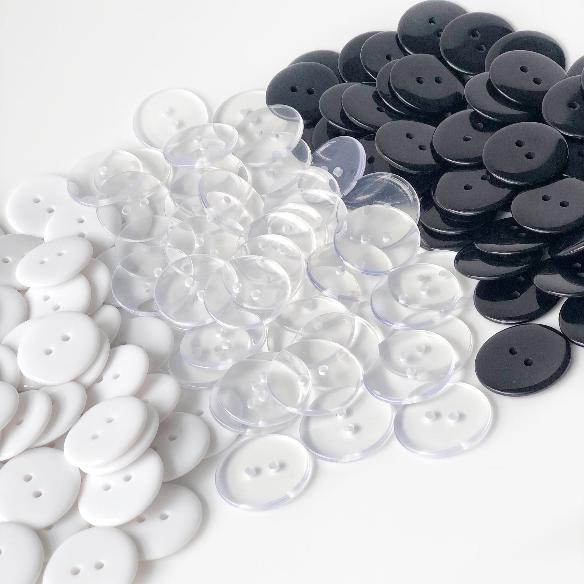 Plastic Resin Round Two Holes Transparent Clear Sewing Buttons For